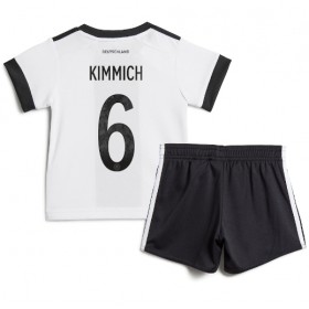 Baby Fußballbekleidung Deutschland Joshua Kimmich #6 Heimtrikot WM 2022 Kurzarm (+ kurze hosen)
